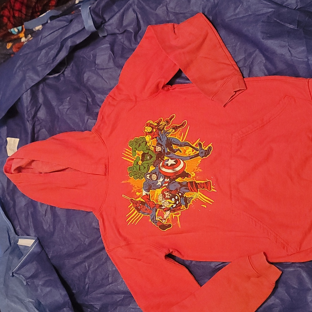 Marvel AVENGERS Lightweight Sweatshirt Pullover Hoodie Red Kids M